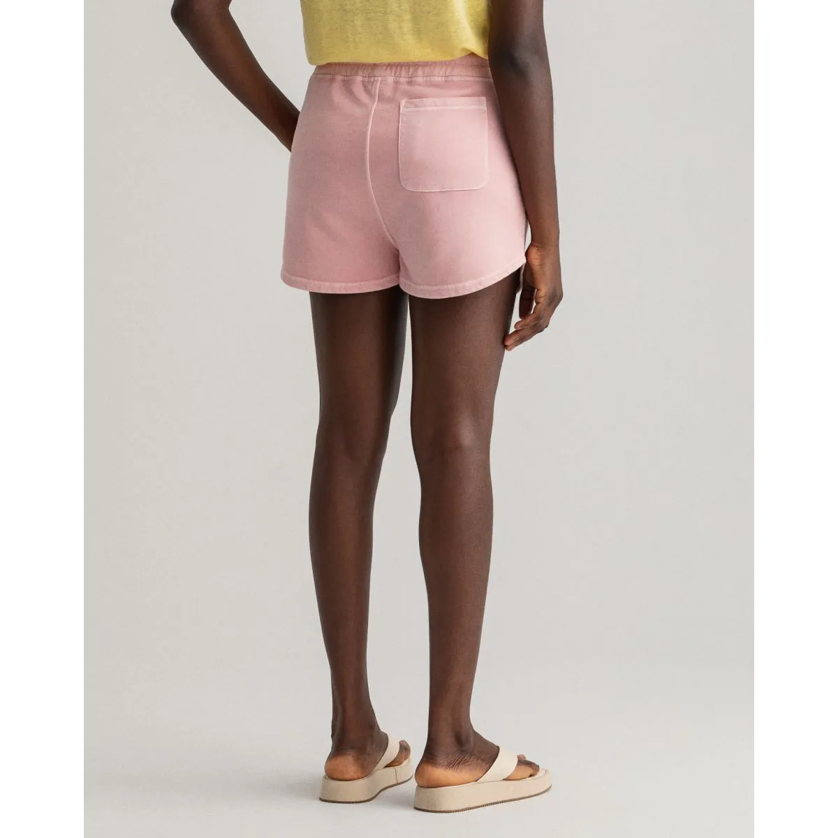 D1. Relaxed Sunfaded Shorts - Preppy Pink