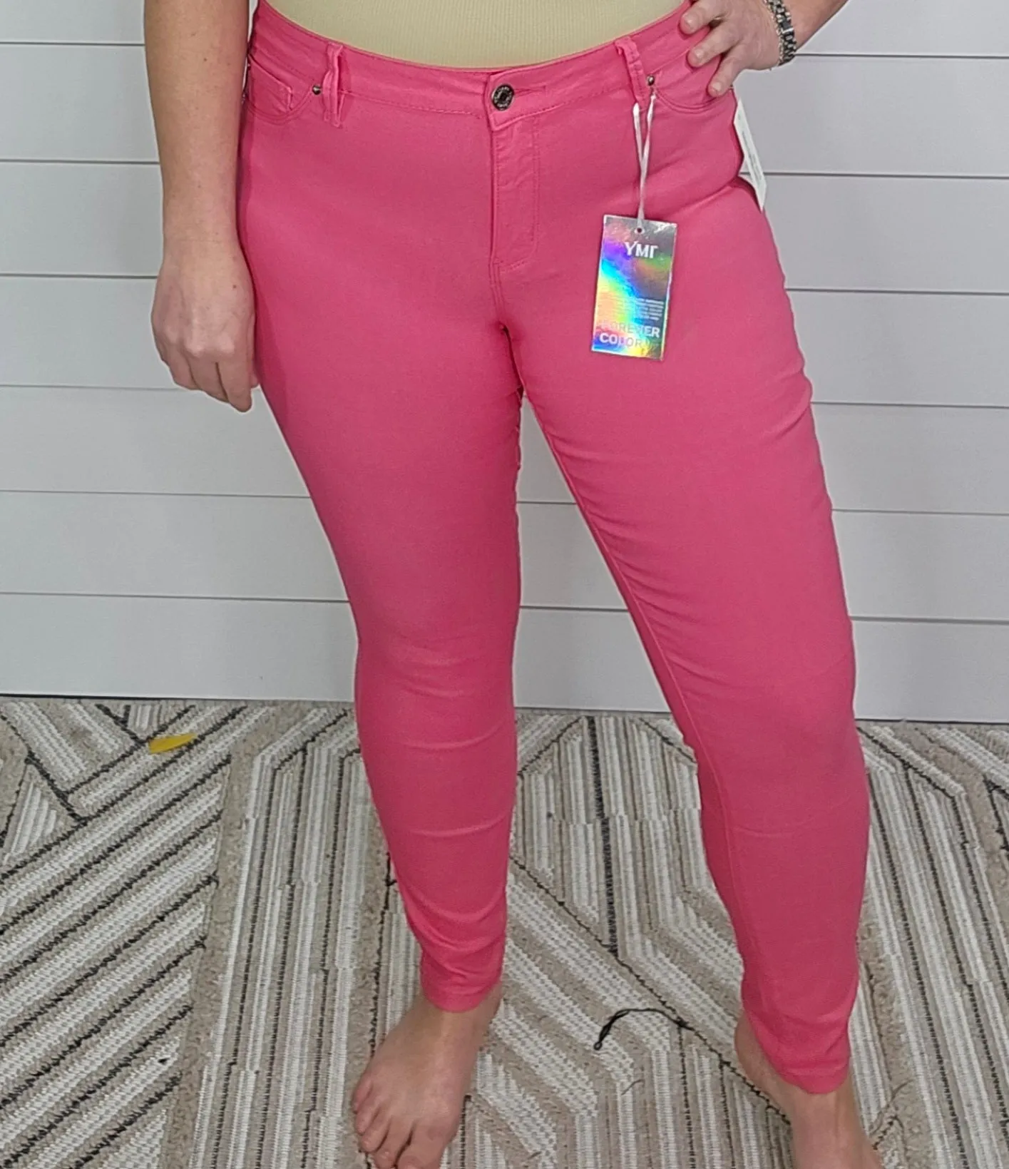 FIERY CORAL HYPERSTRETCH SKINNY MID RISE PANTS