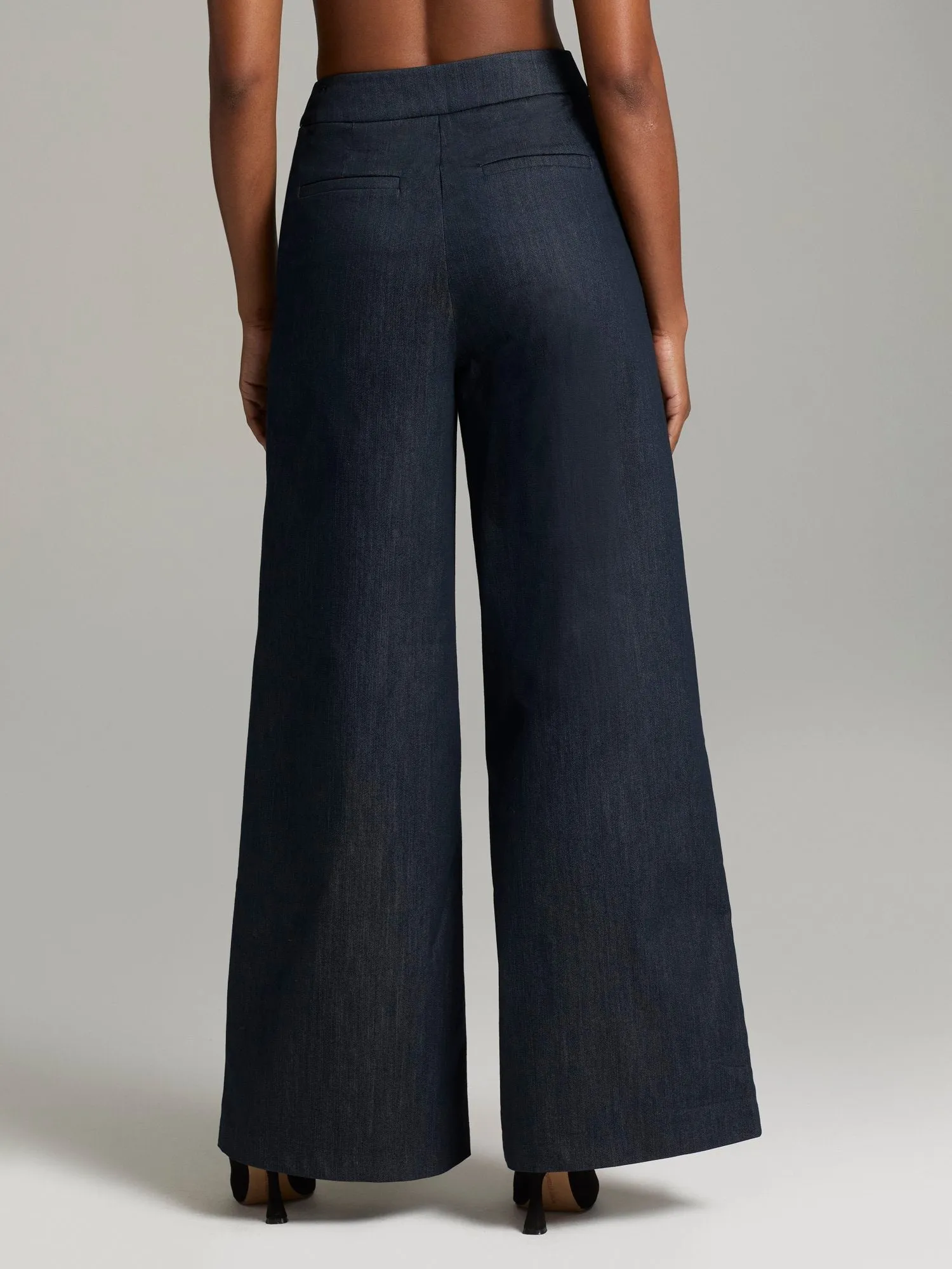 Lateika Wide-Leg Pant - Fashion Collection