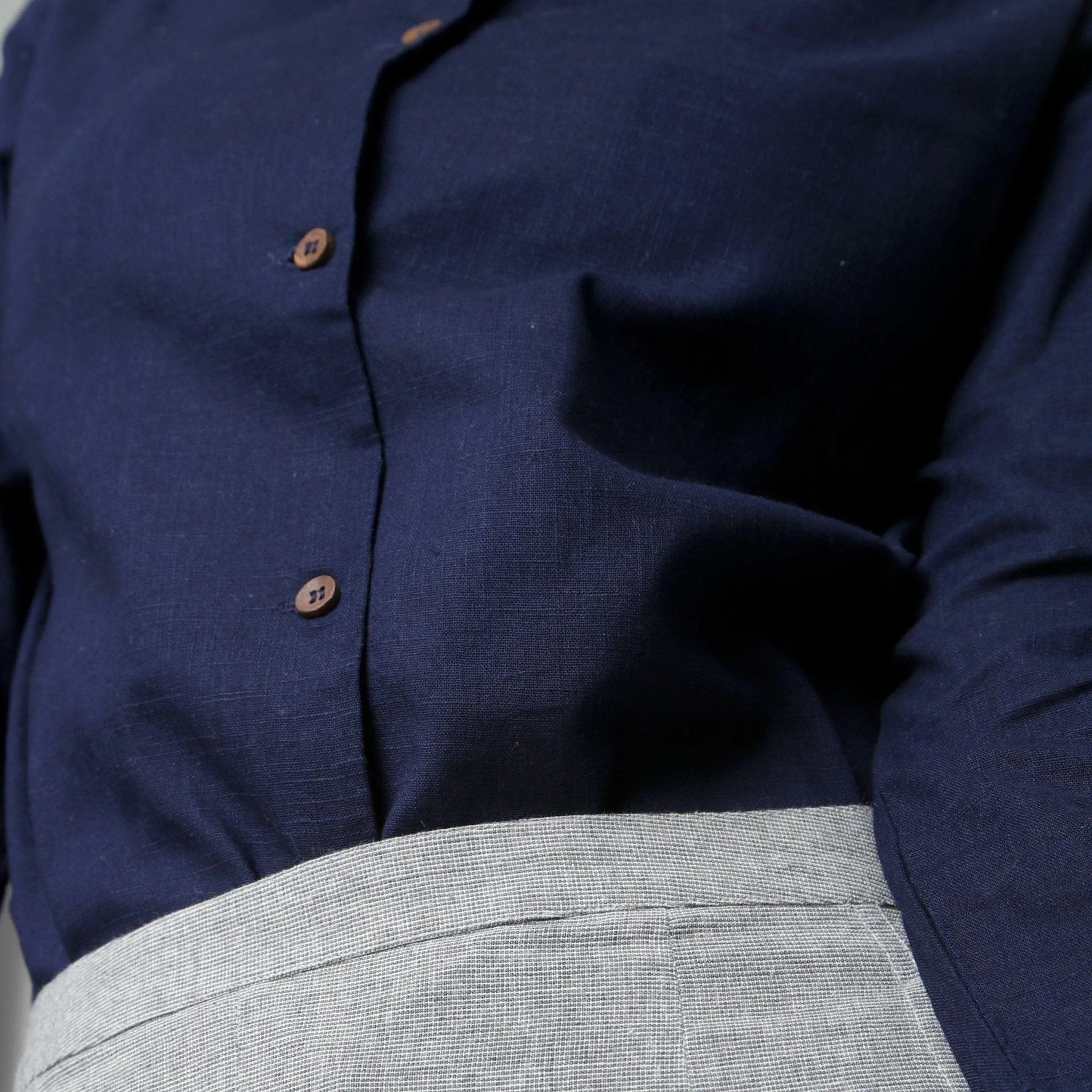 Navy Blue Cotton Flax Peter Pan Collar Shirt