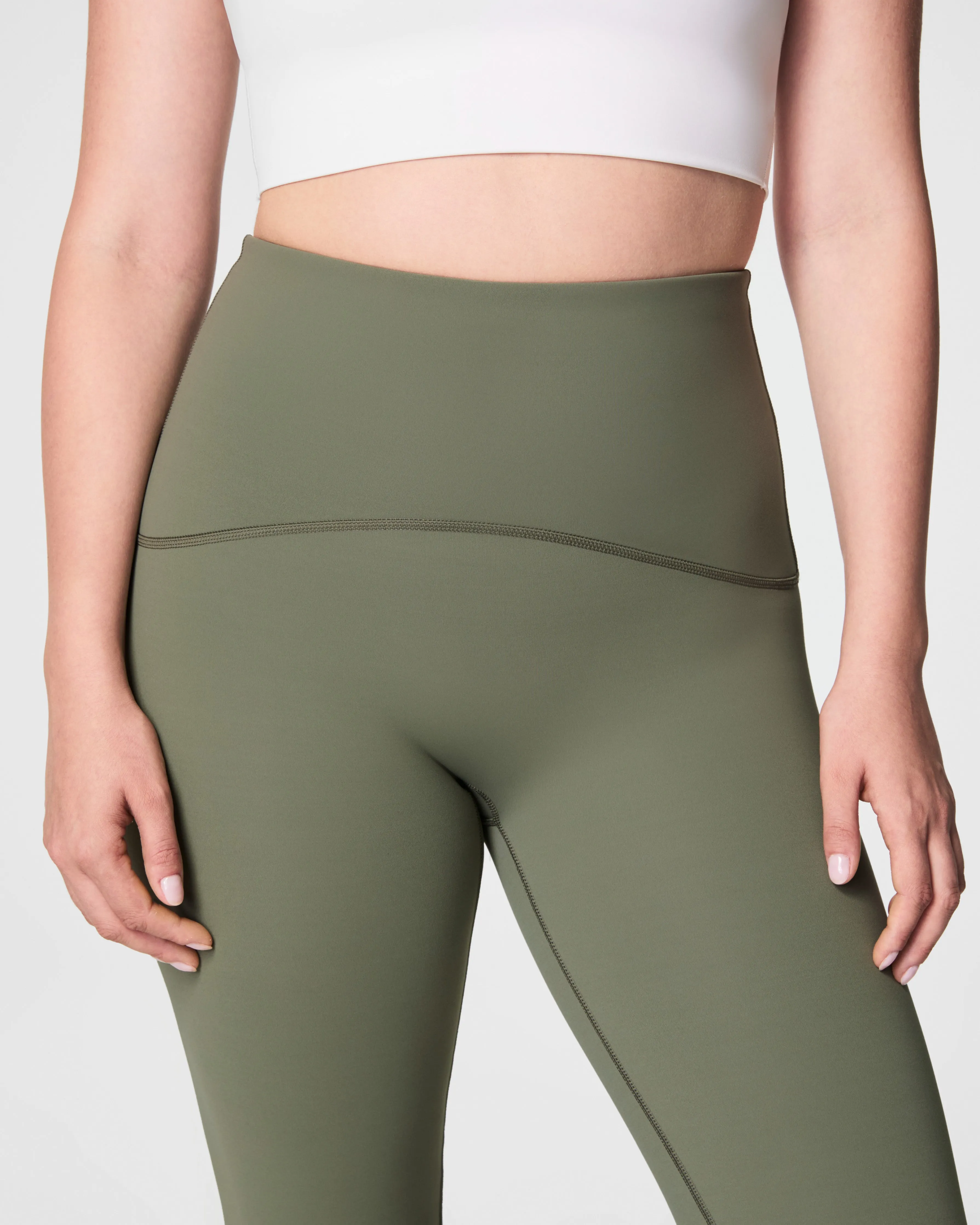 SPANXshape™ Booty Boost® Flare Pant