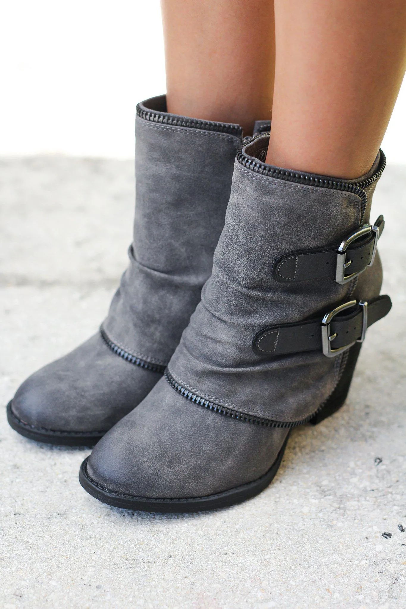Vaca Gray Booties