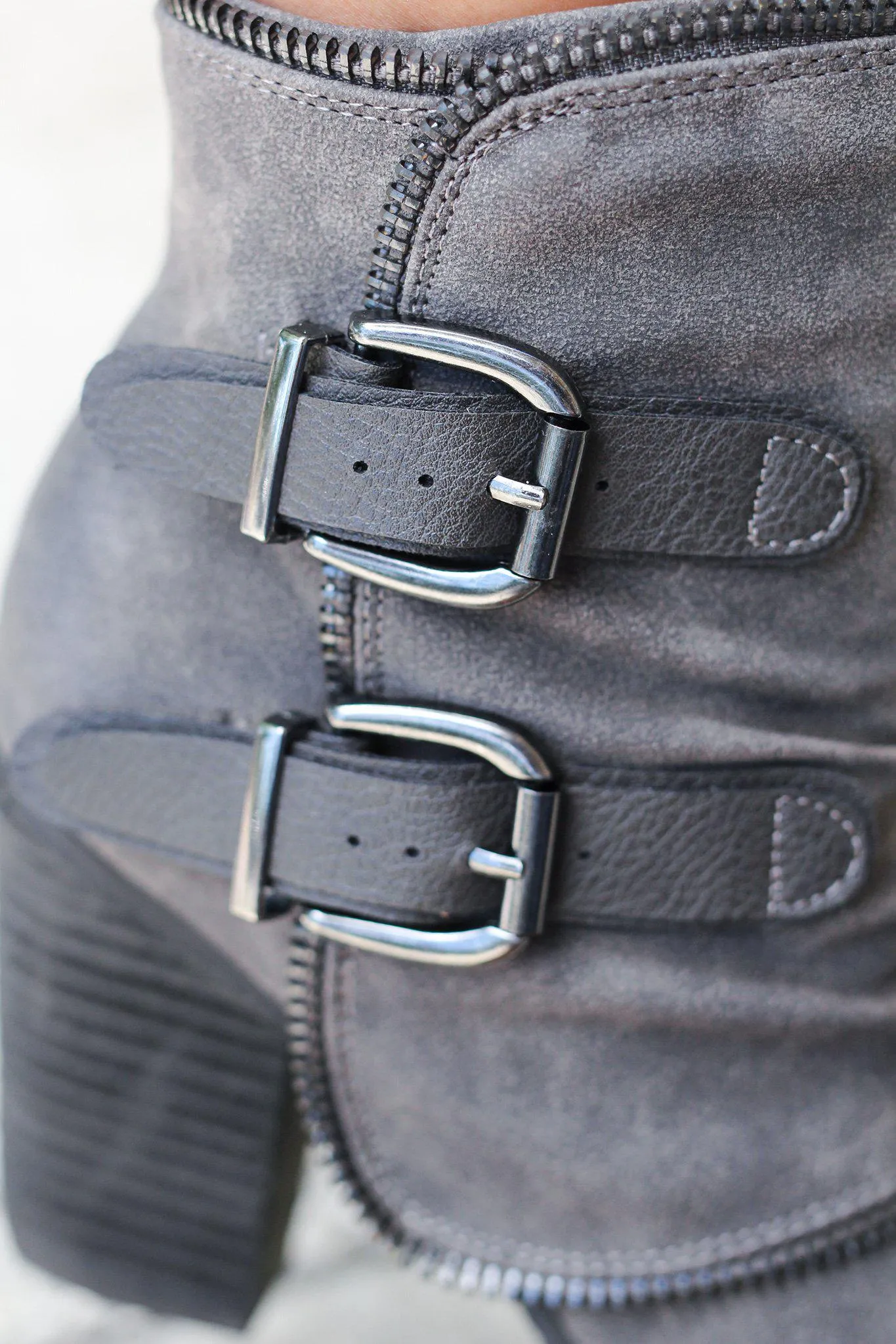 Vaca Gray Booties