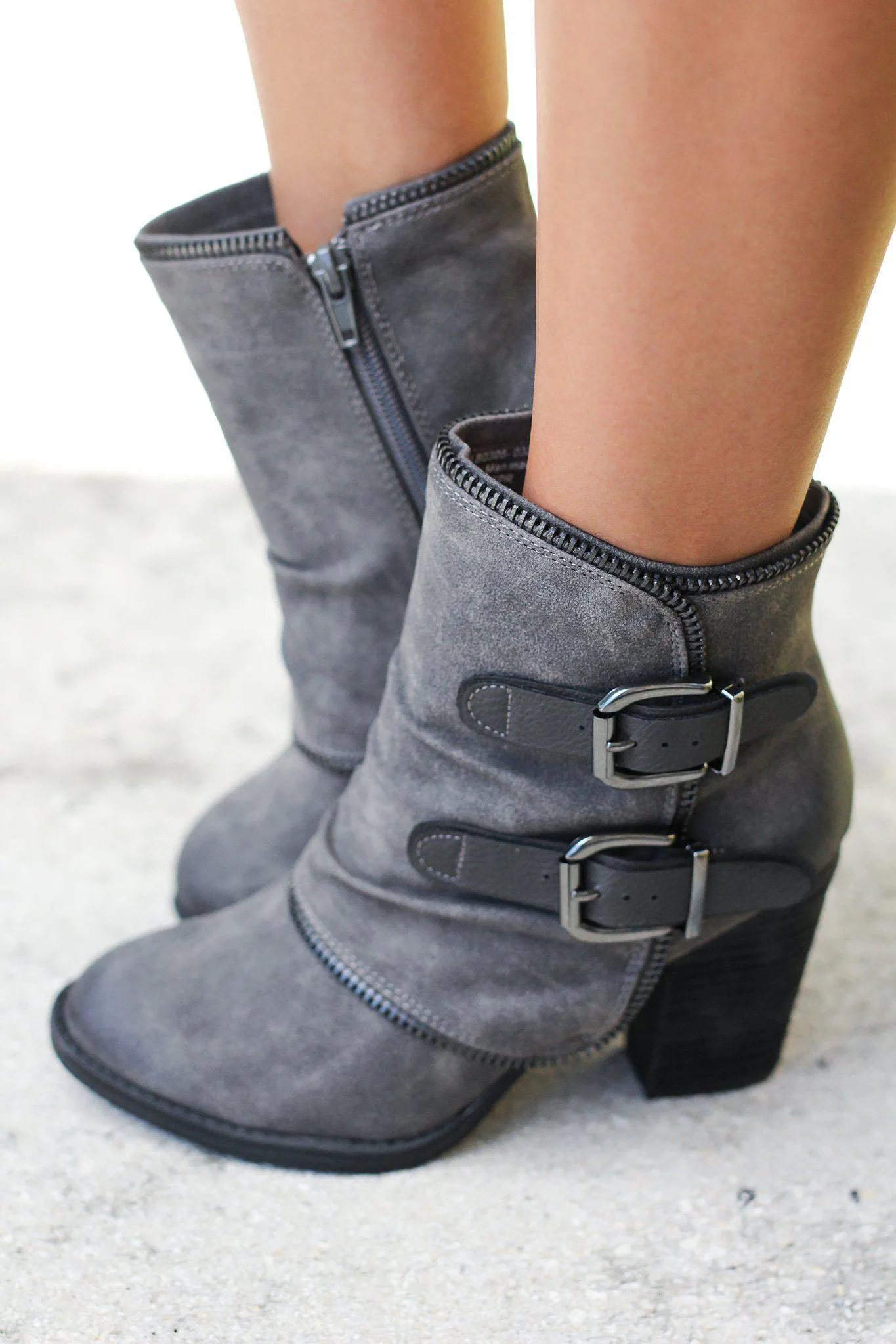 Vaca Gray Booties