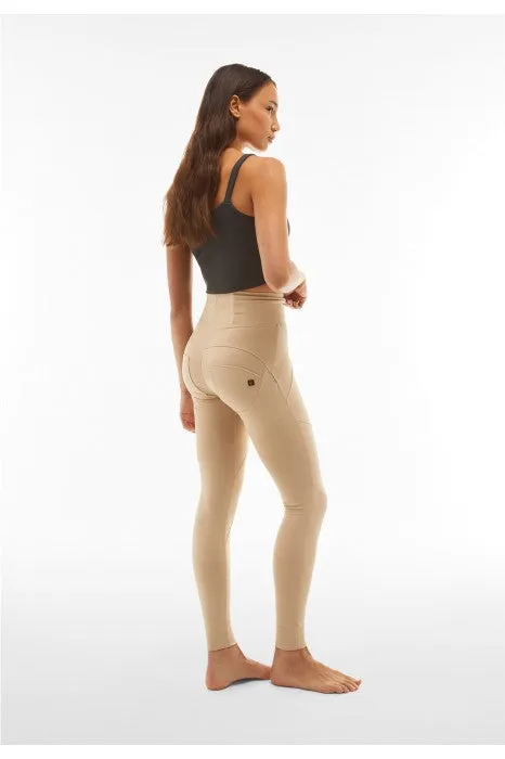 (WRUP2HHF332-M35) Super Hoge Taille WR.UP® met Gouden Details en Stylish Stitches